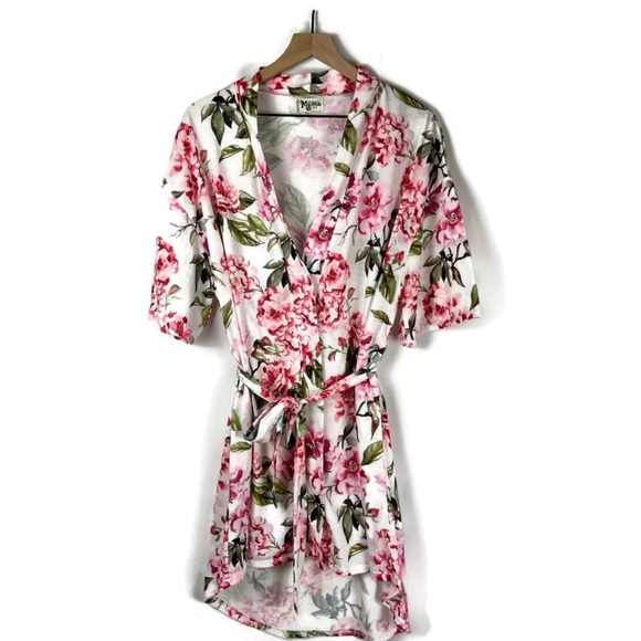 Show Me Your MuMu Other - SHOW ME YOUR MUMU Women's Pink Floral Short Robe One Size Wedding Bridesmaid